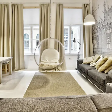 Designer - A10 Apartment