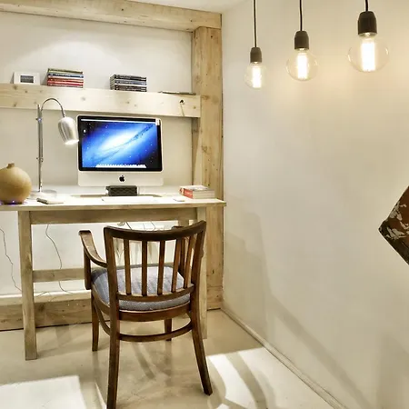 Designer - A10 Budapešť